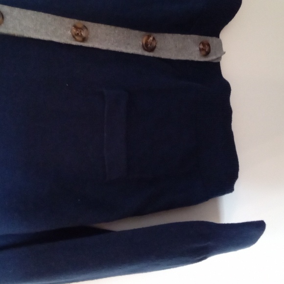 GAP Kids Cotton Collegiate Button Up Cardigan - Picture 4 of 9